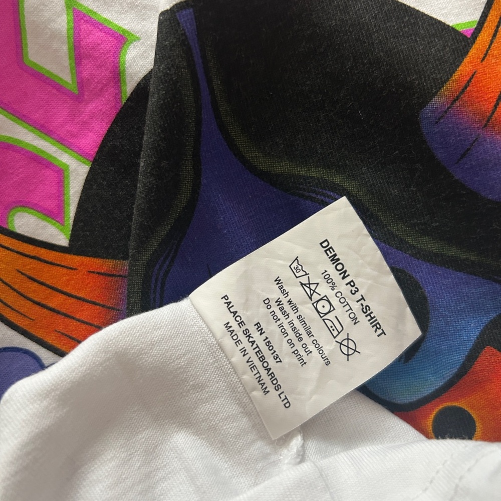 Palace Demon P3 T-Shirt - Picture 4 of 5
